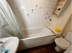 Bathroom- click for photo gallery